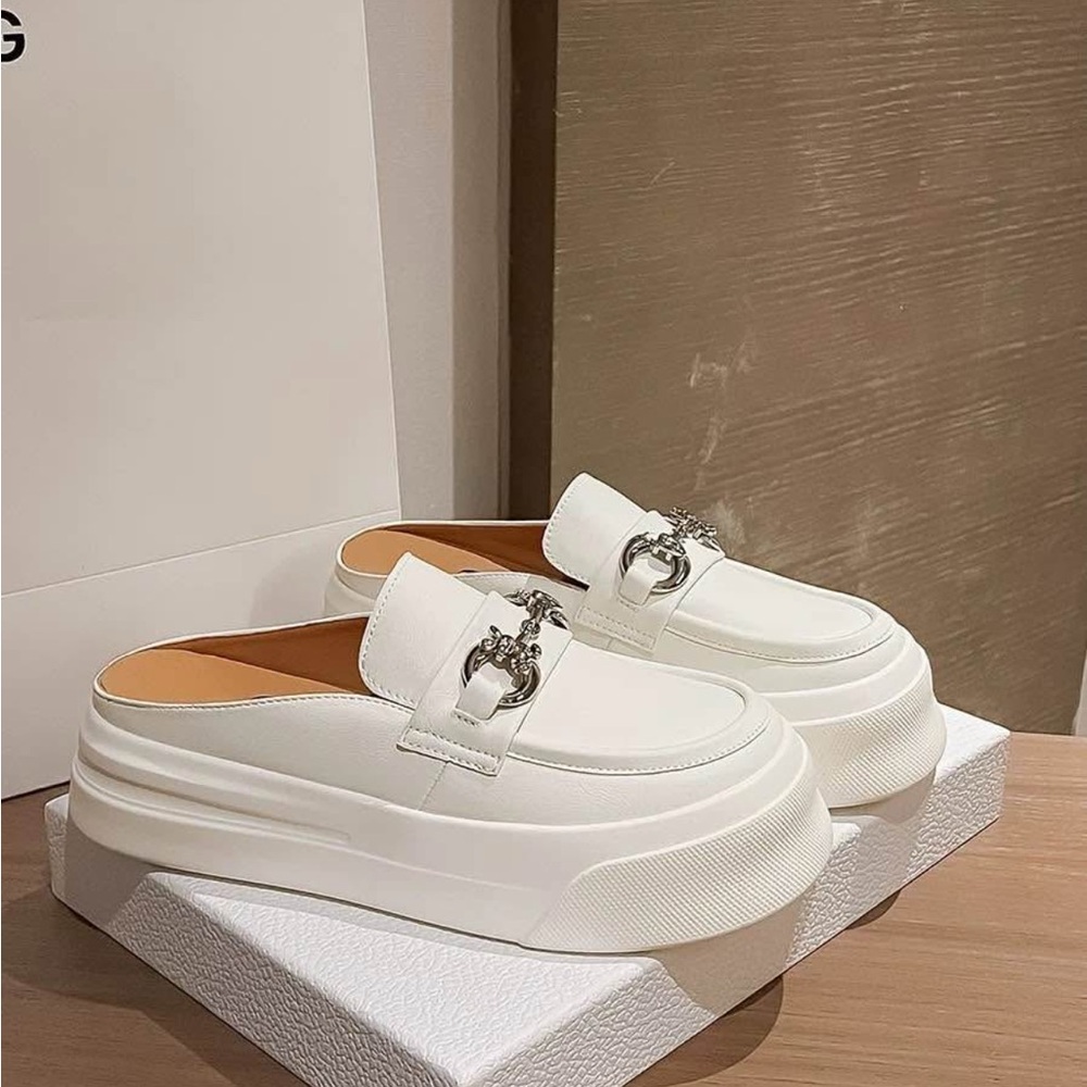 Genuine Leather Slip-On Mule Sneakers for Women – Soft Sole, Casual Lazy Style